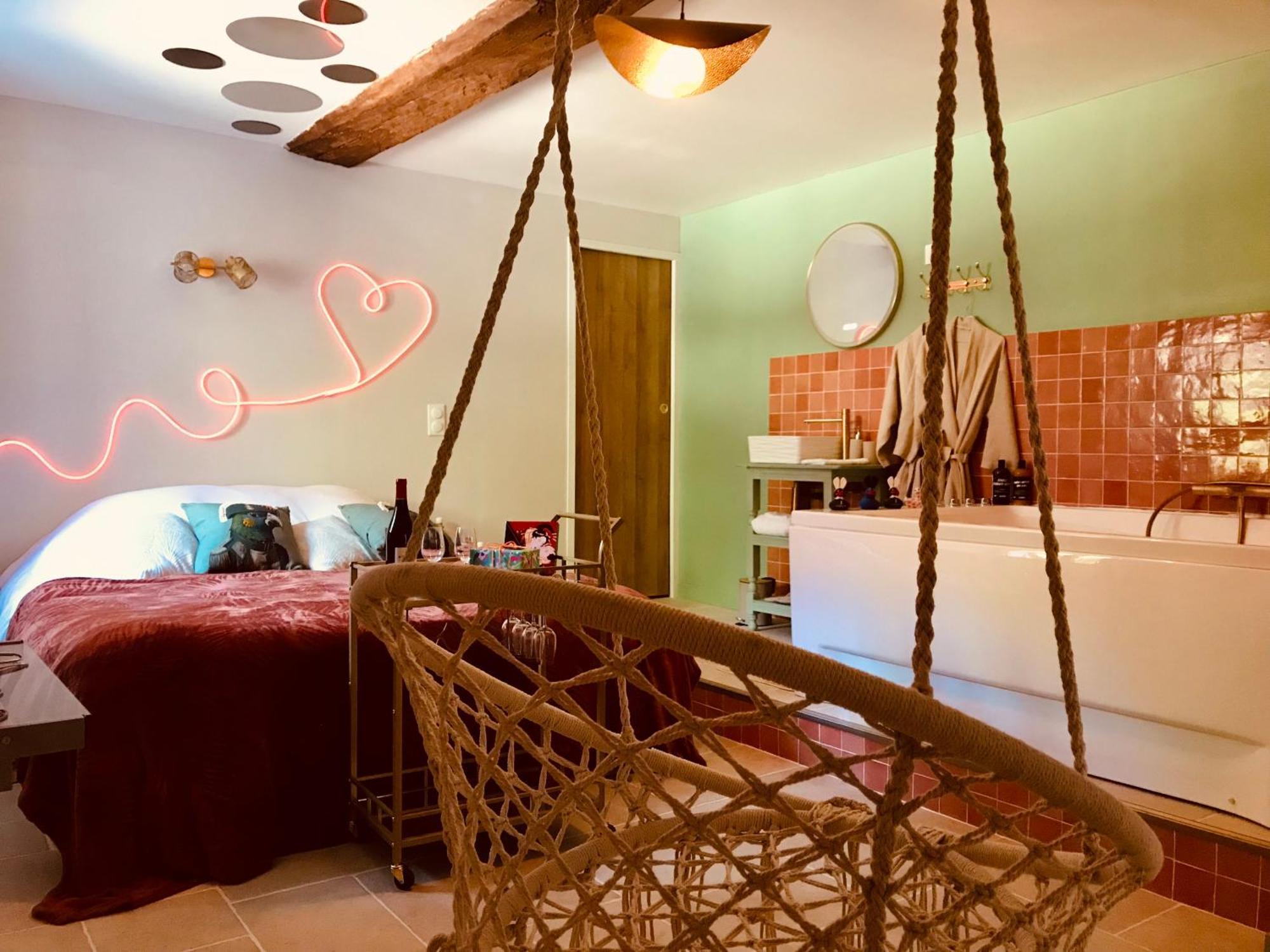 Jacuzzi Et Vue Sur Loire - Maison D'Hotes L'Odyssee La Chapelle-sur-Loire Exteriör bild